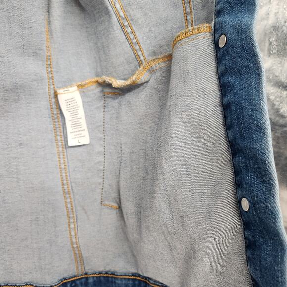 LulaRoe Blue Denim Jaxon Stretch Southwest Embroidery Jean Jacket Women's L - Picture 8 of 10